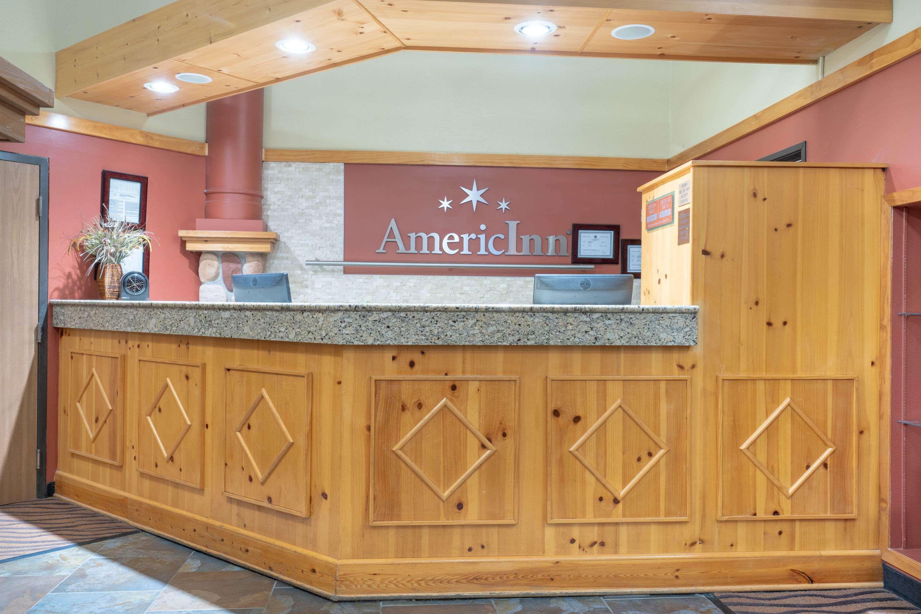 Americinn By Wyndham Rogers Екстериор снимка